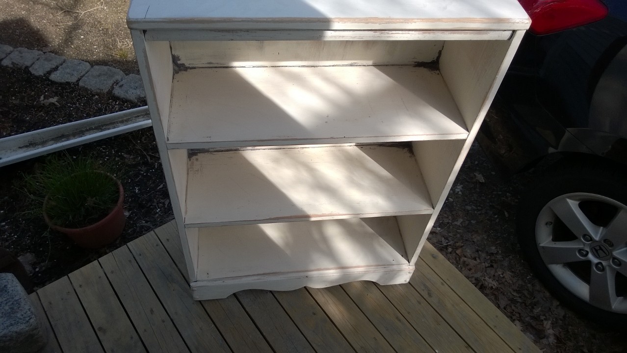 Girl Cave Small Bookcase – Part 2