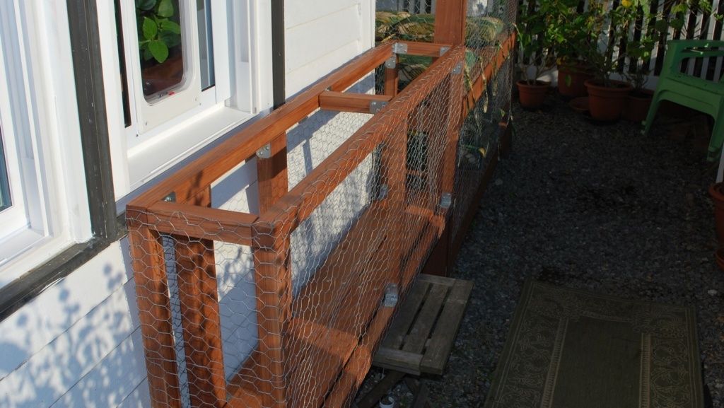 building the outdoor cat enclosure / catio connector