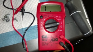 the multimeter set to check ohms <= 20k Ω